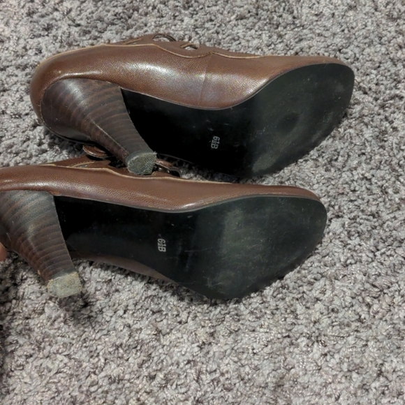 High heeled round toe strappy shoes - Picture 5 of 5